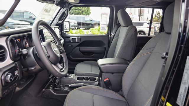new 2025 Jeep Wrangler car, priced at $42,080