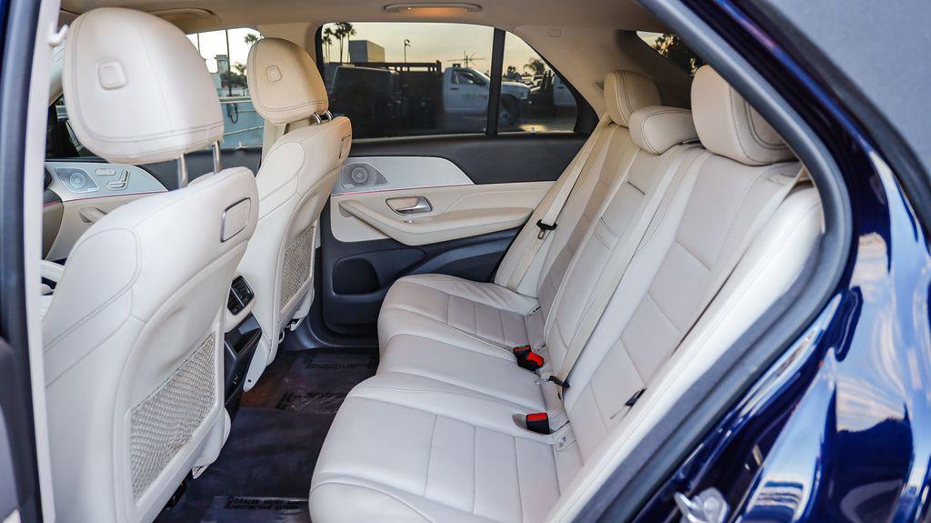 used 2020 Mercedes-Benz GLE 450 car, priced at $31,995