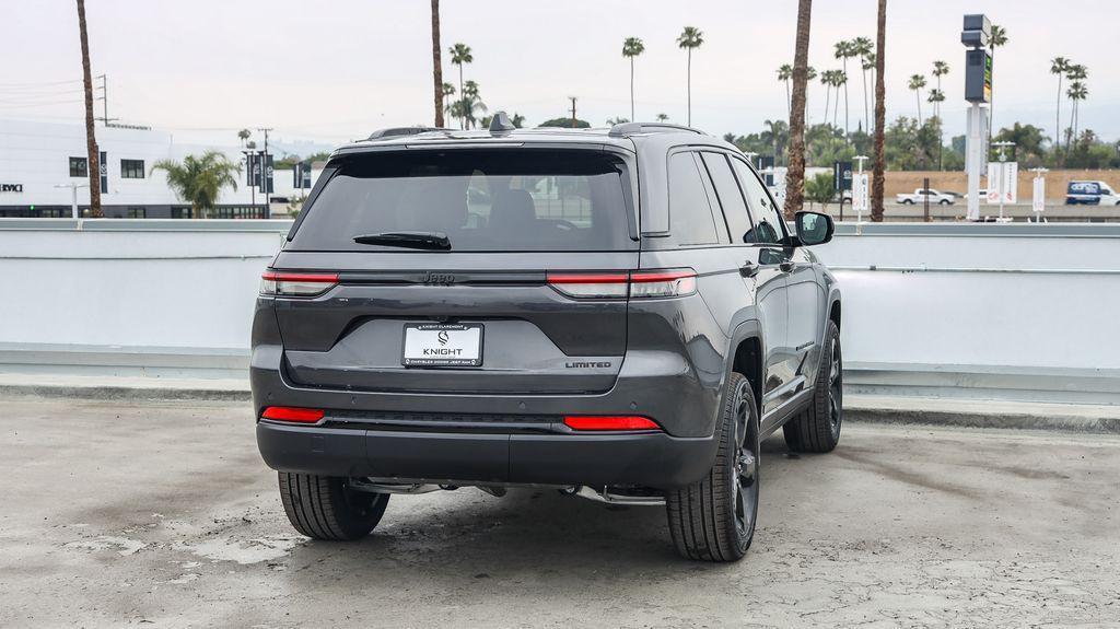 new 2025 Jeep Grand Cherokee car, priced at $36,912