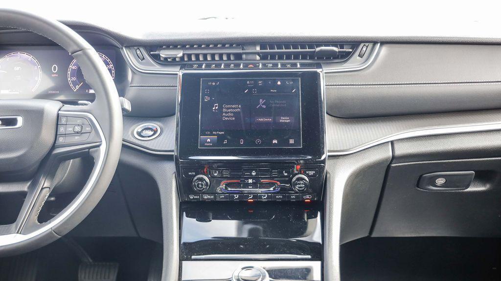 used 2024 Jeep Grand Cherokee L car, priced at $30,595