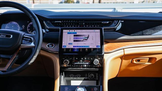 new 2025 Jeep Grand Cherokee car, priced at $62,725