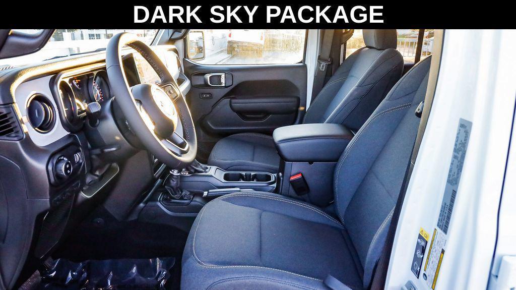 new 2025 Jeep Gladiator car, priced at $35,049