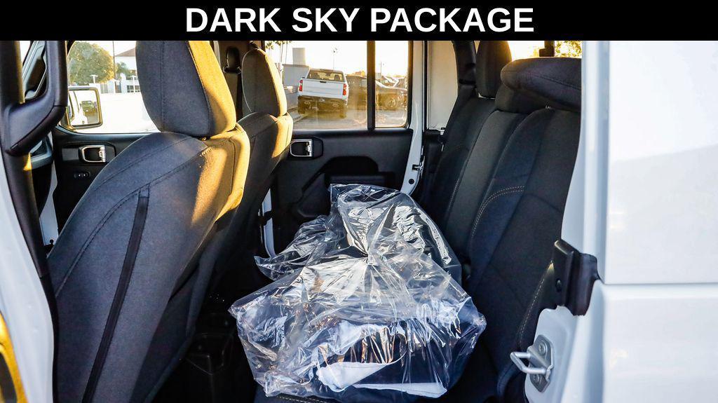 new 2025 Jeep Gladiator car, priced at $35,049