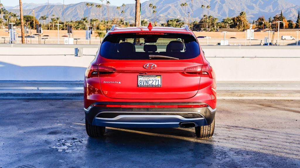 used 2021 Hyundai Santa Fe car, priced at $17,295