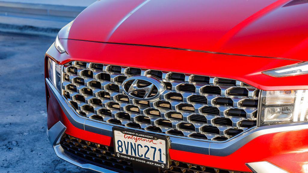 used 2021 Hyundai Santa Fe car, priced at $17,295