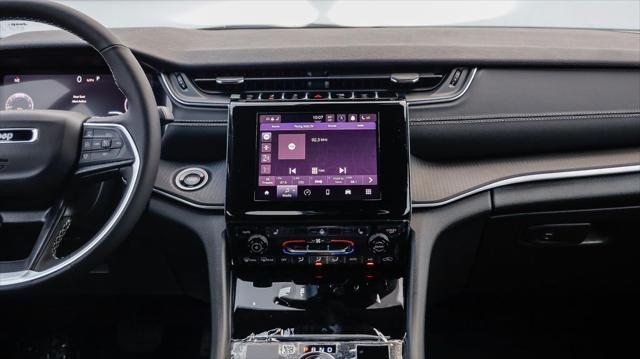 new 2025 Jeep Grand Cherokee L car, priced at $40,075