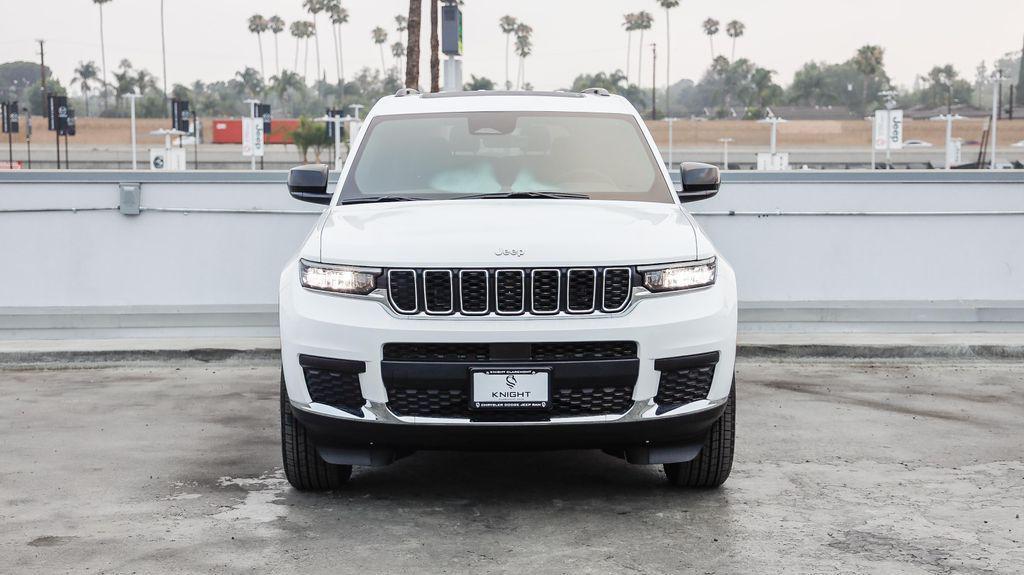 new 2025 Jeep Grand Cherokee L car, priced at $31,431