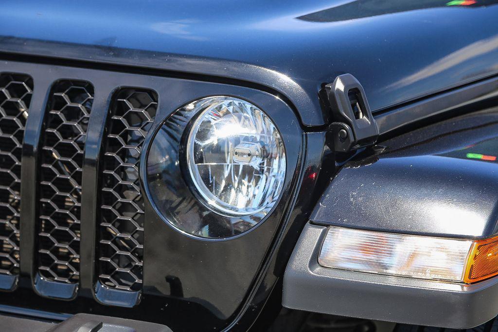 used 2023 Jeep Gladiator car, priced at $25,888