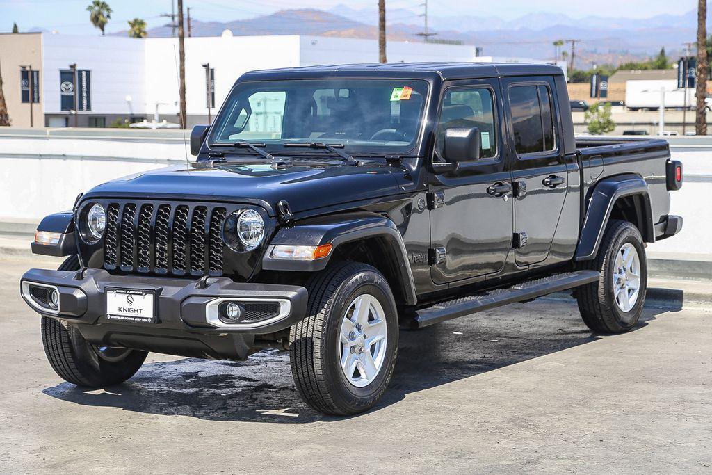 used 2023 Jeep Gladiator car, priced at $25,888