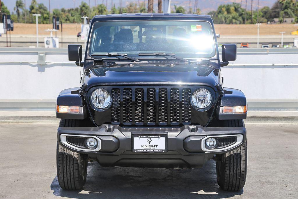 used 2023 Jeep Gladiator car, priced at $25,888