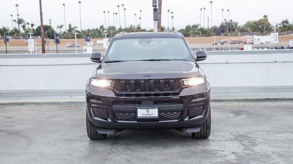 new 2025 Jeep Grand Cherokee L car, priced at $41,080