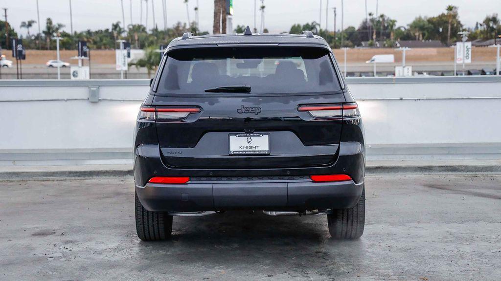 new 2025 Jeep Grand Cherokee L car, priced at $41,080