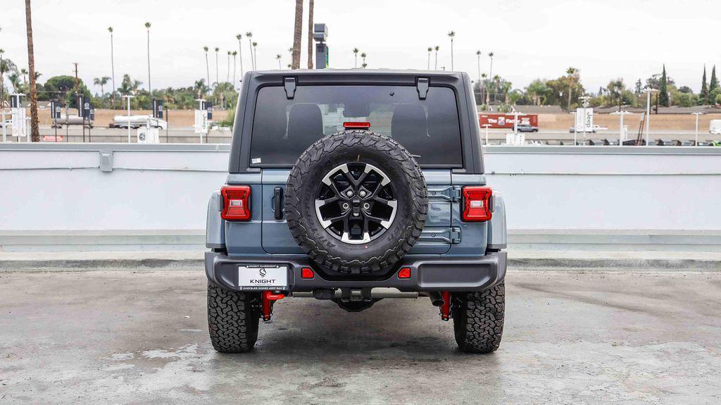 new 2025 Jeep Wrangler car, priced at $57,572