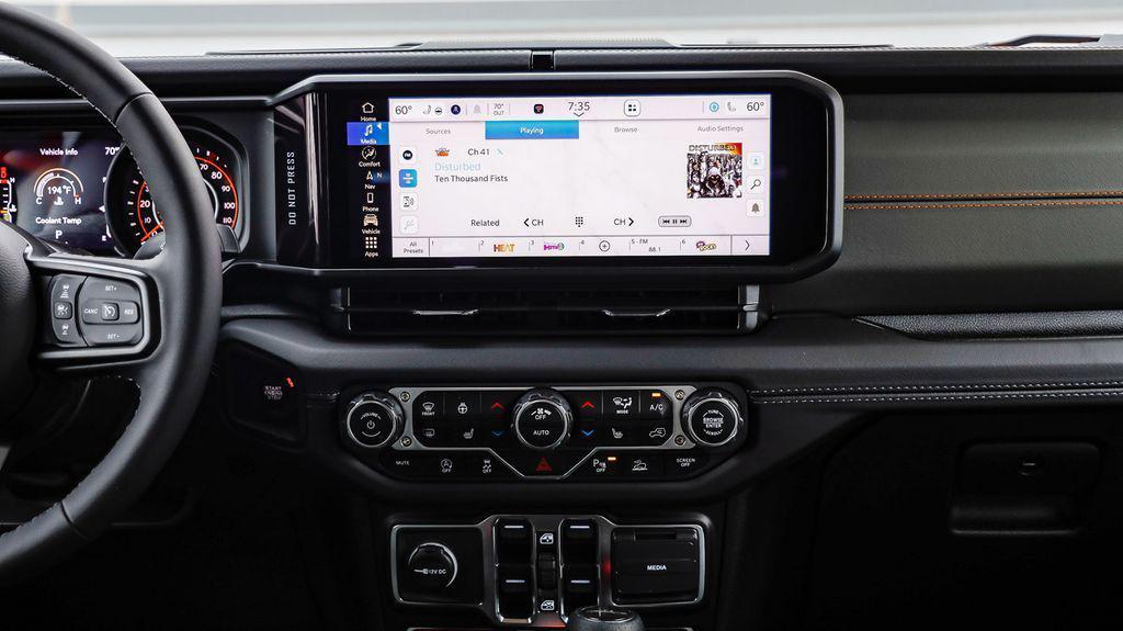 new 2025 Jeep Gladiator car, priced at $52,710