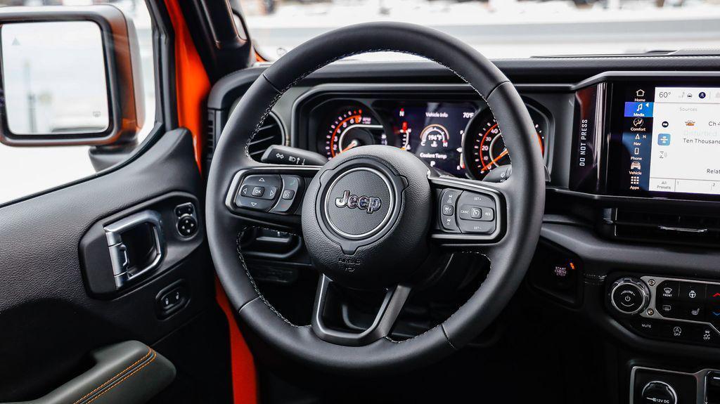 new 2025 Jeep Gladiator car, priced at $52,710