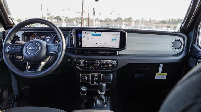 new 2025 Jeep Wrangler car, priced at $39,175