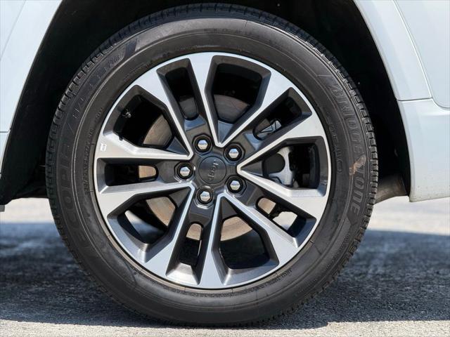 used 2024 Jeep Grand Cherokee L car, priced at $48,995