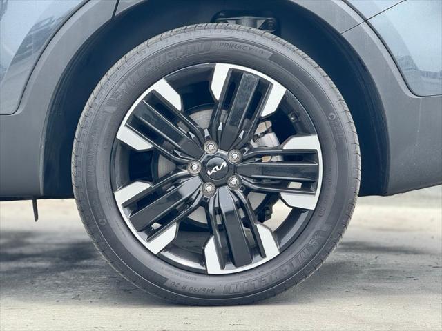 used 2024 Kia Telluride car, priced at $42,995