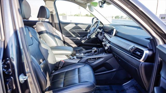 used 2024 Kia Telluride car, priced at $38,995