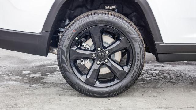 new 2025 Jeep Grand Cherokee L car, priced at $47,125