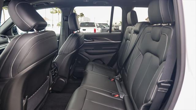 new 2025 Jeep Grand Cherokee car, priced at $41,390
