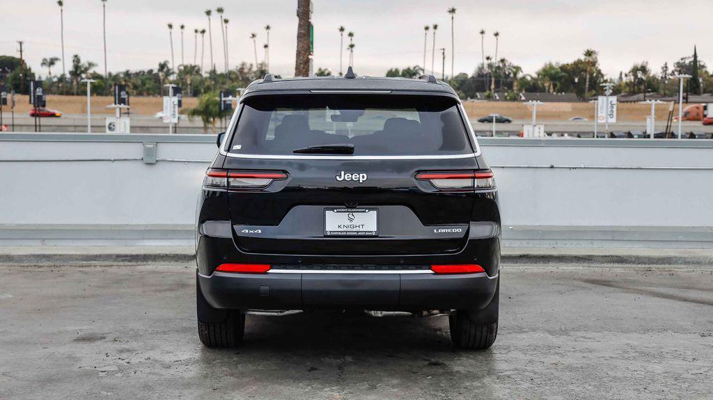 new 2025 Jeep Grand Cherokee L car, priced at $40,276