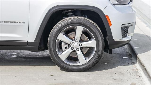 used 2022 Jeep Grand Cherokee L car, priced at $26,995