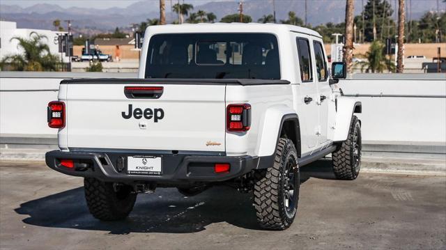 new 2024 Jeep Gladiator car, priced at $43,297