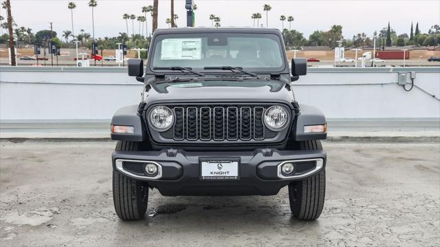 new 2025 Jeep Gladiator car, priced at $41,860