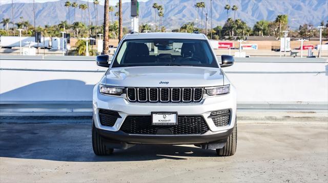 used 2023 Jeep Grand Cherokee car, priced at $28,995