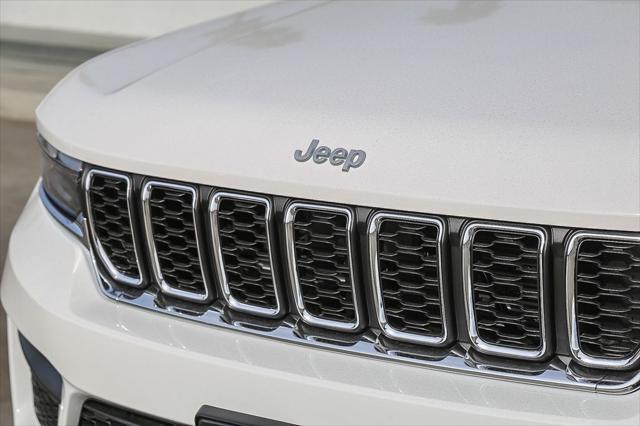 new 2025 Jeep Grand Cherokee car, priced at $28,580