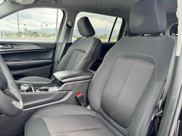 used 2023 Jeep Grand Cherokee L car, priced at $28,995