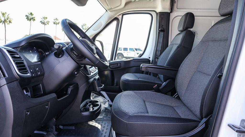 new 2025 Ram ProMaster 3500 car, priced at $49,955