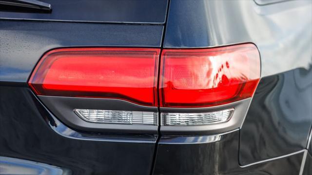 used 2021 Jeep Grand Cherokee car, priced at $29,388