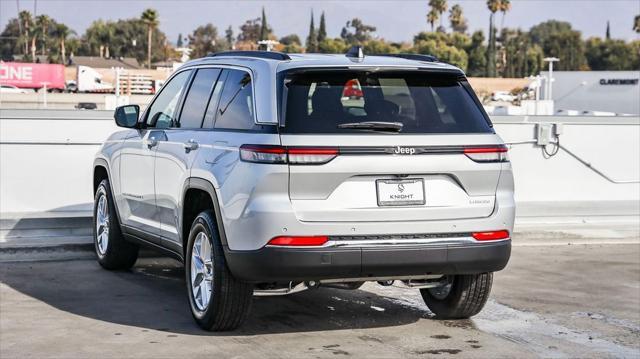 new 2025 Jeep Grand Cherokee car, priced at $34,970