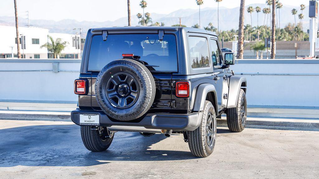 new 2025 Jeep Wrangler car, priced at $32,161