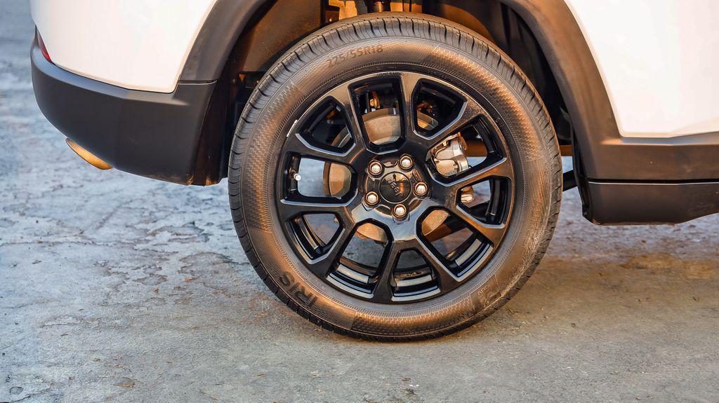 used 2022 Jeep Compass car, priced at $18,888