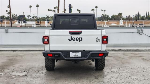 new 2025 Jeep Gladiator car, priced at $46,290