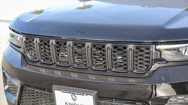 new 2025 Jeep Grand Cherokee car, priced at $39,675