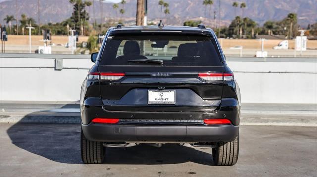 new 2025 Jeep Grand Cherokee car, priced at $39,675