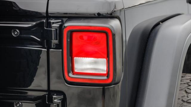 used 2019 Jeep Wrangler Unlimited car, priced at $31,995