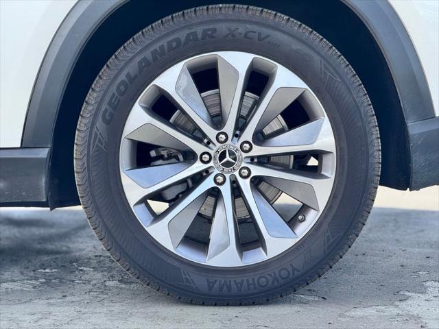 used 2020 Mercedes-Benz GLE 350 car, priced at $31,995