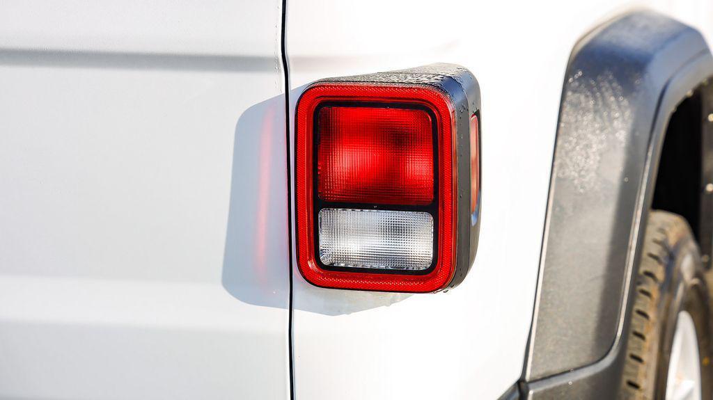 used 2023 Jeep Gladiator car, priced at $26,295