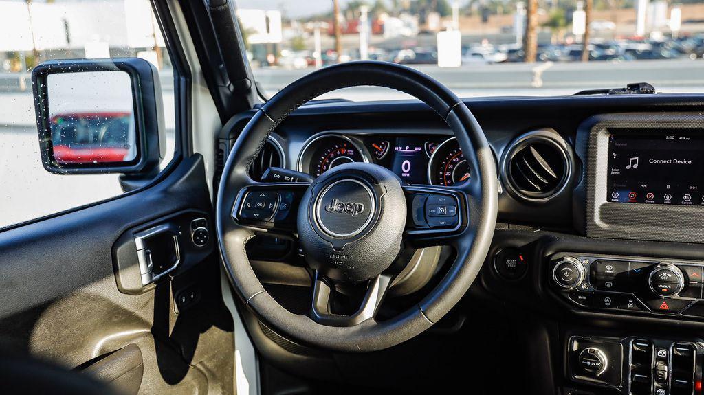 used 2023 Jeep Gladiator car, priced at $26,295