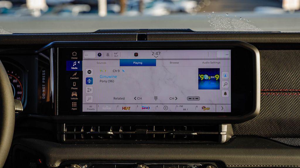 new 2025 Jeep Wrangler car, priced at $48,394