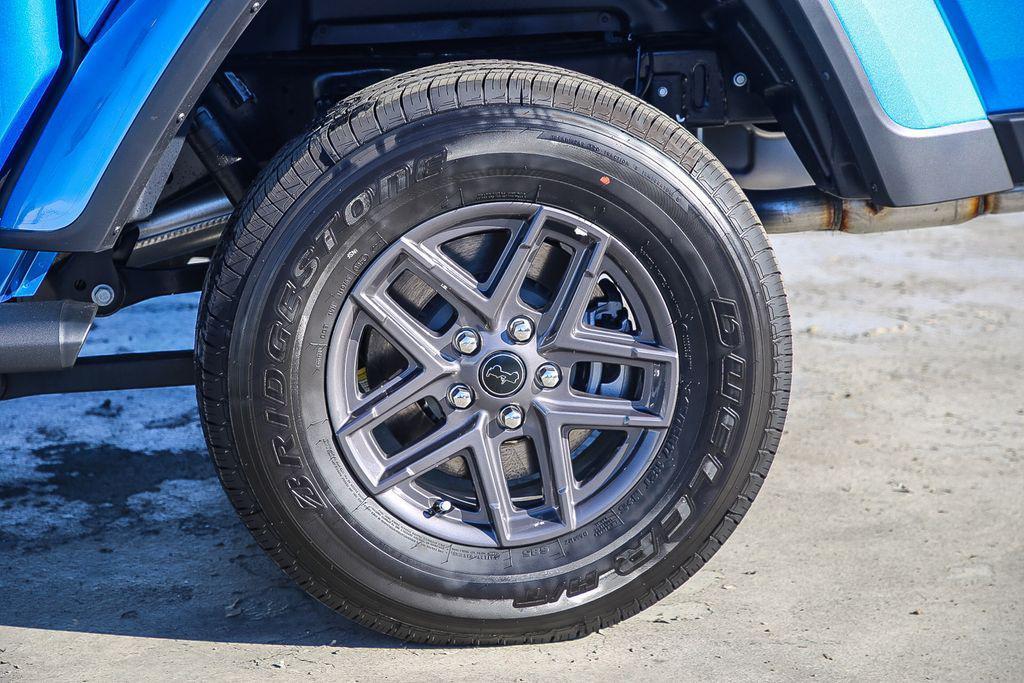 new 2025 Jeep Gladiator car, priced at $41,442