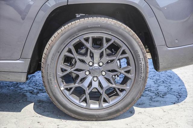 new 2025 Jeep Grand Cherokee 4xe car, priced at $78,535
