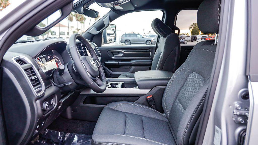 new 2025 Ram 1500 car, priced at $43,737