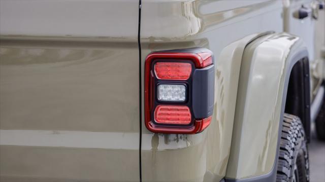 new 2025 Jeep Gladiator car, priced at $52,915
