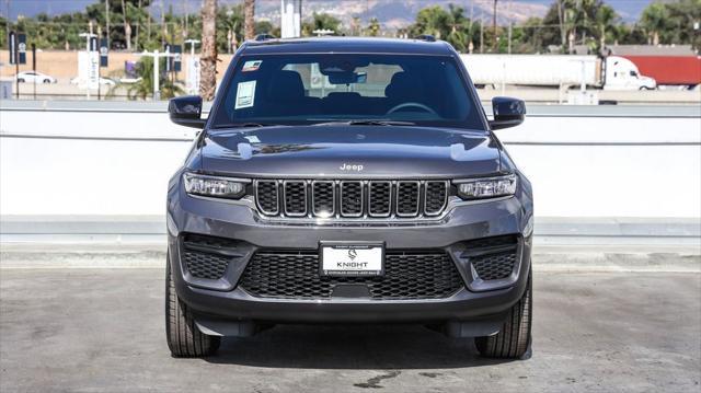 new 2025 Jeep Grand Cherokee car, priced at $35,175